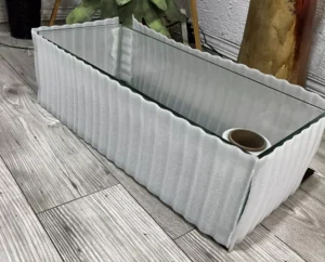 Pecera terminada en proceso de empaque